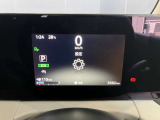 モニター式メータパネルです。回生モニター等様々な情報表示を変更できるデジタルスピードメーターとなっております。