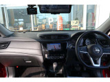 エクストレイル 2.0 20X 4WD 3列車 