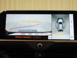 バックモニター&パノラミックビューで車庫入れや駐車もラクラク♪※あくまでも補助的な装置なので目視確認もお忘れなく!