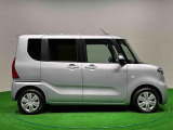 ドアは約90度に開くので荷物も積み込みやすく、乗り降りもしやすい♪ ロングドライブも快適に過ごせる工夫がいっぱいです♪♪