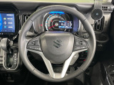 【純正革巻きステアリング】上質な革を使用することで、手にしっかり馴染みとても運転しやすいハンドルです♪
