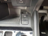 電動パーキング オートホールド