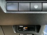 コネクトナビ連動ビルトインETC2.0車載器付きです。納車の当日からご利用いただけます。◎掲載後すぐに販売が決まってしまう場合もございますのでご来店前にお電話でご予約を頂ければ幸いです。