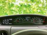 視認性の高いメーター類が、運転に必要な情報を的確に伝えます。運転に集中できる、シンプルで分かりやすいデザインが魅力です。