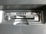 ナビ連動タイプのETC車載機です。ナビゲーションと連動してくれますのでカード未挿入を知らせてくれるなど便利な機能が追加されています。