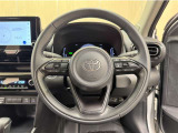 ステアリングスイッチ搭載!手を離さずに手元のスイッチでさまざまな操作が可能。運転中、視線をそらさなくても操作ができて安全です!