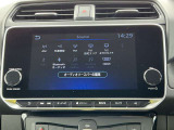Bluetooth対応の日産純正ナビなのでスマホの音楽を車内で聴けるのでお出かけの時もお気に入りの曲を聴きながらノリノリドライビング♪