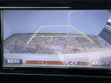 バックガイドモニターで、後方を確認しながら安心して駐車することができます。運転初心者も熟練者も必須の機能ですよ!