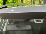 【アイサイトVer3】前方の車両等を検知し、衝突しそうな時は警報で注意を促し、ブレーキを踏む力をサポート。ブレーキを踏めなかった場合は衝突被害軽減ブレーキが作動、衝突回避をサポートします。