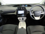 先進性のある上質なコックピットを演出。ストレスを感じることなく快適に運転を楽しめるよう、細部にまで操作性にこだわりました。