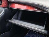当店ではスポーツグレードや人気車種・上級グレードを主に仕入れ強化しております!中古車でお買い得感あるお車展示中となっておりますのでお客様のご来店、お見積もり依頼お待ちしております。