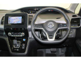 セレナ 1.2 e-POWER ハイウェイスターV 