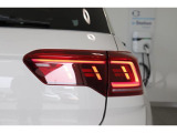 LEDテールランプの為、後続車からの視認性を高めています。