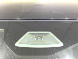 【スズキ セーフティサポート】走行中に前方の車両等を認識し、衝突しそうな時は警報とブレーキで衝突回避と被害軽減をアシスト。より安全にドライブをお楽しみいただけます。
