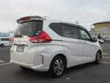【全般】車両の年式や距離からは判断できない、内装・外装の状態や修理歴などが確認できる『車両状態証明書』をご用意しております。
