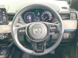 【ステアリングスイッチ】運転中、前方から目線をそらすことなく、オーディオ等の操作が可能な便利機能!安心&快適なドライブを演出してくれます♪