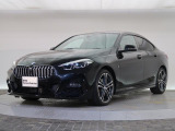 一目で伝わるBMW特有のスポーティーなプロポーションは、BMWの走行性能を生み出すのに欠かせない要因の一つです。細部まで拘りぬいたお車をぜひ一度ご覧ください!