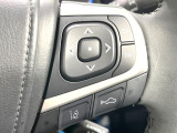 【トヨタセーフティセンス】走行中に前方の車両等を認識し、衝突しそうな時は警報とブレーキで衝突回避と被害軽減をアシスト。より安全にドライブをお楽しみいただけます。