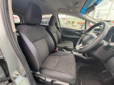 1列目シートです。足元までゆったりとご乗車頂けます!!