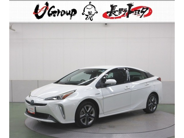 プリウス 1.8 A ツーリングセレクション E-Four 4WD