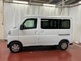 【スマートアシスト搭載車】 衝突回避支援ブレーキ機能(対車両・歩行者)、衝突警報機能(対車両・対歩行者)、誤発信抑制制御機能などの機能で安全な運転をサポートします。