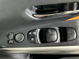 【パワーウインドウ】運転席のスイッチで、各席の窓ガラスの開閉ができます!あると便利ですよね!