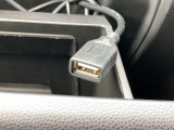 Bluetoothに接続することで、スマートフォンに入っている音楽アプリを車内で楽しめたり、通話が出来ます♪