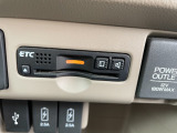 【ETC】高速道路の料金所もスムーズに通過できます!首都高速などは距離制の料金スタイルになりましたので付いている事で低距離は一定料金でなく御利用頂けます!