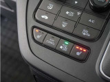 ◆シートヒーター◆寒い季節にピッタリなのが、このシートヒーター!座面を温め快適に。寒い季節もドライブが楽しくなります。