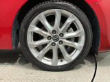 ご納車までの期間ですが、県内のお客様は1,2週間、県外のお客様は2,3週間ほどでご納車が可能となります。但し、お支払いや書類の状況によっては多少の前後もありますので、その際には何卒ご了承下さい。