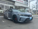 中古車といえど見た目はパリッと美しく!各種薬剤や研磨機器を使い分けてボディ細部までツヤツヤに仕上げます。ご購入時にはボディコーティング施工をセットでご注文がおすすめです♪