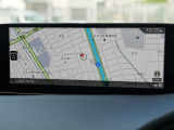 マツダコネクトの10.25インチワイドセンターディスプレイです。『Android Auto』『Apple CarPlay』や独自のコネクテッドサービスに対応したインターフェイスシステムです。