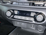 季節問わず簡単便利なオートエアコン!冬も快適シートヒーター付きです。