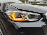 また、BMW正規認定中古車は、エマージェンシーサービスが自動付帯。24時間365日、皆様のカーライフをサポート致します。確かな安心のうえで、「駆けぬける歓び」をご堪能ください。