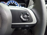 ステアリングスイッチ右側 全車速追従機能付ACC操作スイッチ、D assist切替ステアリングスイッチ。 前方から目を離すことなく操作できます!