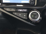 オートエアコンを装着しておりますので車内をお好みの快適な温度に保つことが可能です!