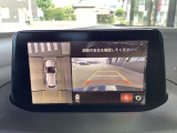 360度ビューモニターを装備。車両周囲の状況を確認しやすく、駐車時の安全確認に役立ちます。