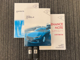 取扱説明書および整備手帳も完備です。