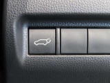 パワーバックドア装着車です。