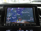 ナビゲーションを装備。多彩な機能で快適ドライブをアシスト。オーディオ機能も充実していますね。