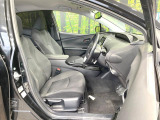 ドライバーによって運転しやすいポジションは異なり、あの車はどうなのか不安なこともありますよね。気になるお車は店頭で乗り込んでご確認いただけます♪