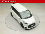 両側パワースライドドア付きだから、狭い駐車スペースなどでの乗り降りラクラク♪小さなお子さまのいるご家庭には嬉しい装備です。