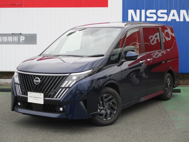 セレナ 1.4 e-POWER ハイウェイスターV