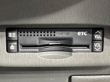 【ETC】高速道路の料金所をストレスなく通過!話題のスポットやサービスエリアに多い「スマートIC」利用時は必須のアイテムです。当店でセットアップを実施、ご納車当日からすぐにご利用いただけます!