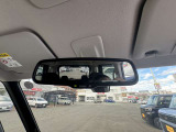 【買い取り】お車の買い取り、下取もご相談ください!買い取りにも力を入れており、当店自慢のディーラーがご納得のお値段で買いとらせていただきます。まずは、ご相談だけでも頂ければ嬉しいです!