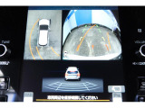 バックギアに入れるとバックカメラの映像がナビに映ります。障害物までの距離もわかりやすいです。