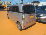 左後ろからの画像です!日々お買い得車両続々入庫しております!
