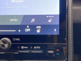 ステアリングヒーター付き。寒い日のドライブも、手のひらから温めてくれます。