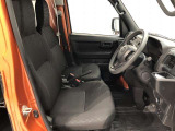 【運転席・助手席】です!実際お座りいただくのが分かりやすいと思いますので、ぜひお気軽にご来店ください♪状態もいいですよ☆