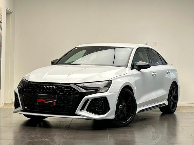 RS3セダン 2.5 4WD